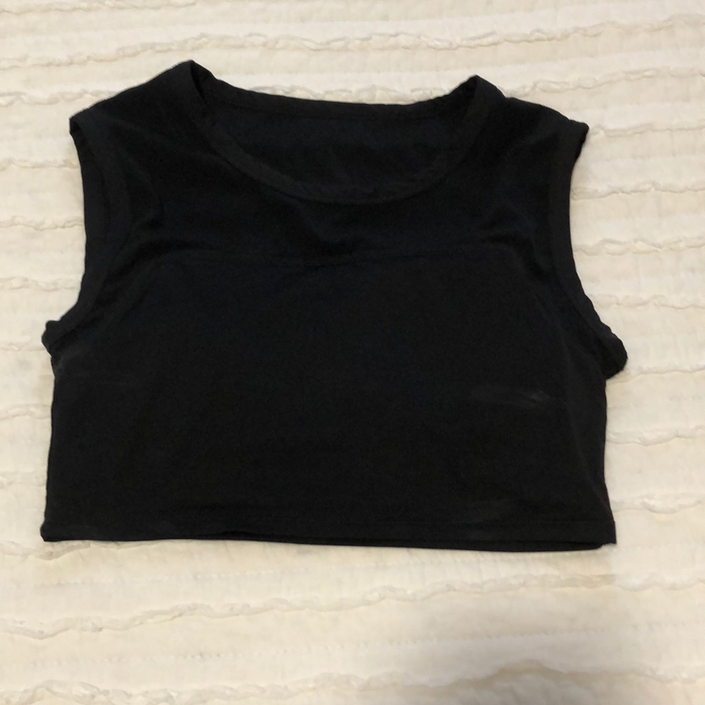 Black Fabletics Workout Crop